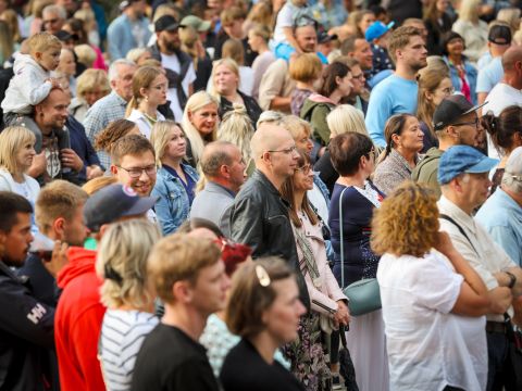 Svētku "Cēsis 818" piektdienas vakars