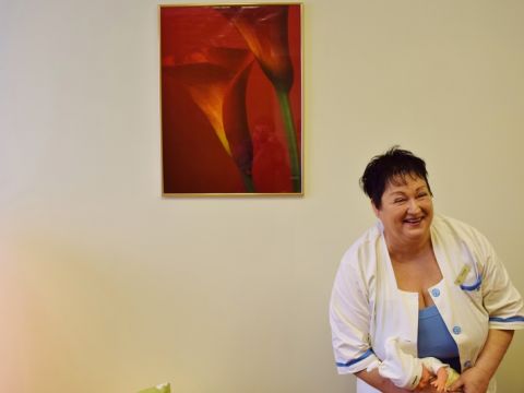 Cēsu klīnikas vecmāte Iveta Reķe