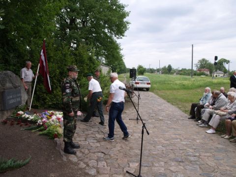 1941. gada 14. jūnija represiju piemiņas pasākums Cēsīs 2013. gadā