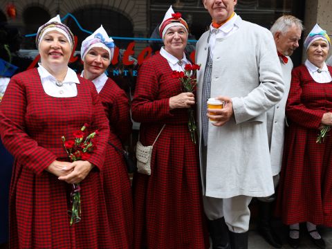 Novadi dižojas gājienā! (1.daļa)