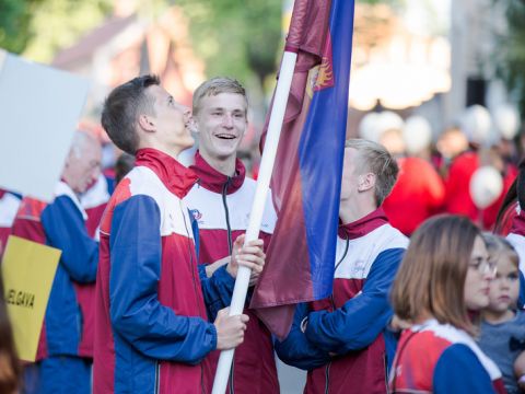 VII Latvijas Jaunatnes olimpiādes atklāšana Cēsu Pils parkā 1.daļa