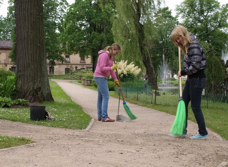 Martā sāksies pieteikšanās skolēnu vasaras praksei