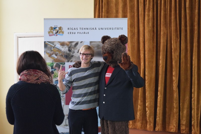 Karjeras nedēļā skolēnus uzrunā augstskolas