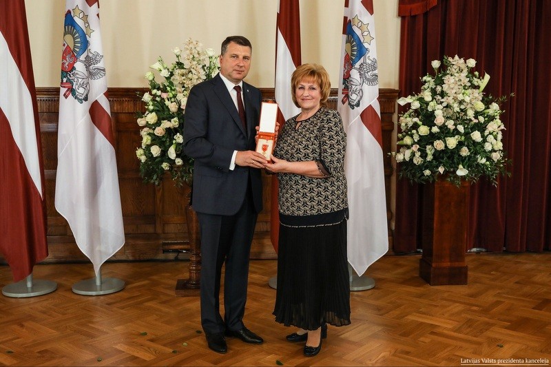 Cēsnieki saņem valsts augstākos apbalvojumus
