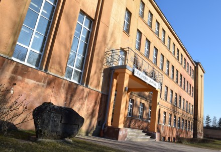 Cēsu Valsts ģimnāzijas iestājpārbaudījumi 22.februārī
