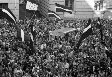 Pirms 30 gadiem 1990.gada 4.maijā