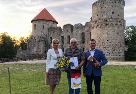 Apbalvojumu “Cēsnieks 2020" saņem ZS “Kliģeni" īpašnieks Aleksandrs Raubiško