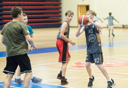 Veiksmīgi aizritējusi Cēsu Basketbola diena
