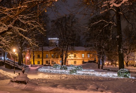 Par svētku rotājumiem Cēsīs