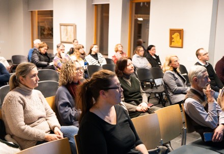 Cēsnieki tiekas ar pašvaldības vadību, lai runātu par aktualitātēm