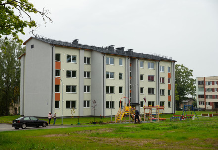 Aicinām dzīvokļu īpašniekus piedalīties aptaujā par ēku energoefektivitāti