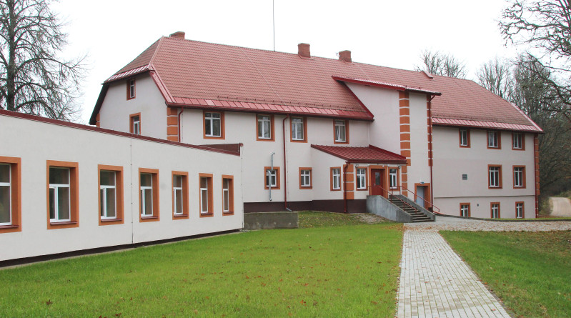 Vēsturiskajai Piebalgas pamatskolai sākas otrā dzīve