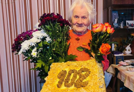 Cēsu novadniece Velta Līvija Šube svin 102 gadu jubileju!