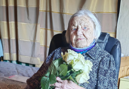Sveicam Austru Luciju Kalniņu 100 gadu jubilejā!