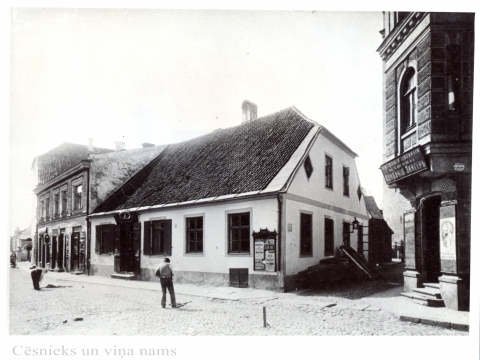 Nams Cēsīs, Rīgas ielā 20, kāds tas bija līdz 1913. gadam. Nezināma autora foto. CM zp 40769
