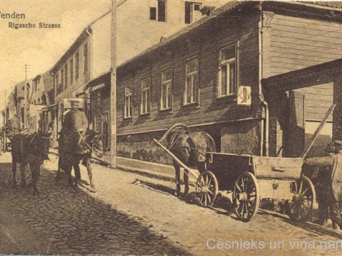 Cēsis, Rīgas iela un nams nr. 39, 20. gs. sākums