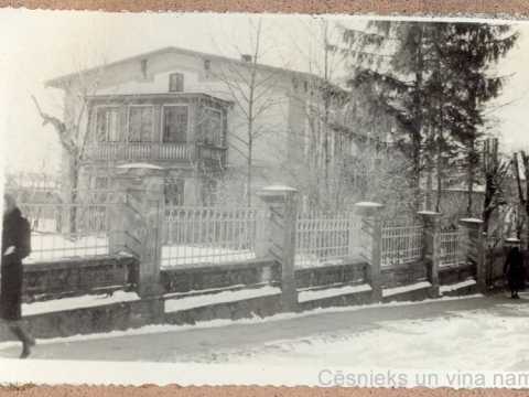 Cēsis, Bērzaines iela 7, Cēsu medicīnas māsu skola, 1960. gadu sākums - foto no albūma CM 94225