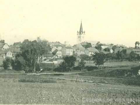 Cēsu panorāma 20. gs. sākumā